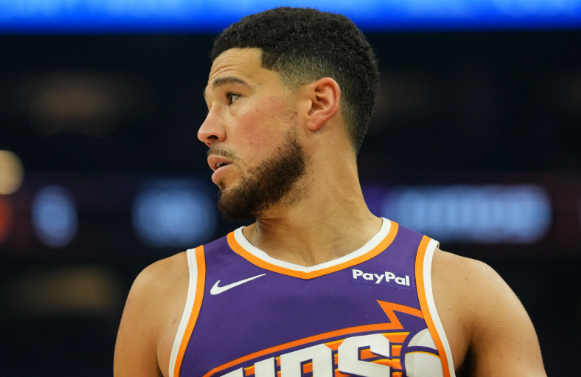 可以送走布克，但是肯定不能以格林为核心布克如果有球队想要真可以送走，换点选秀