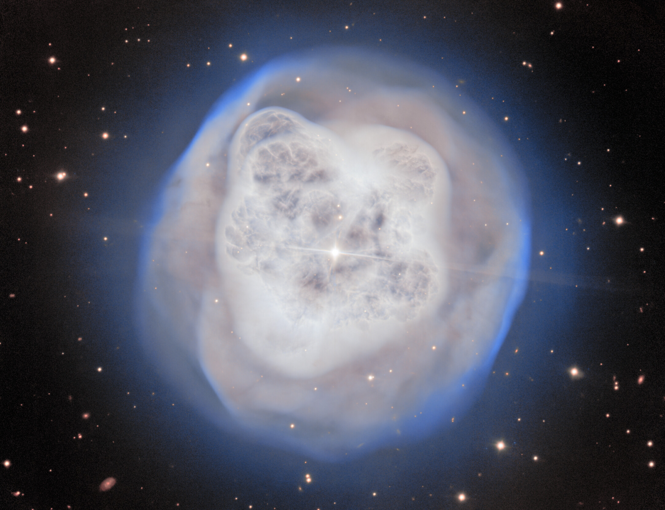 这是口径8.1米的北双子座望远镜拍摄的“水晶球星云”NGC1514。这个星云位