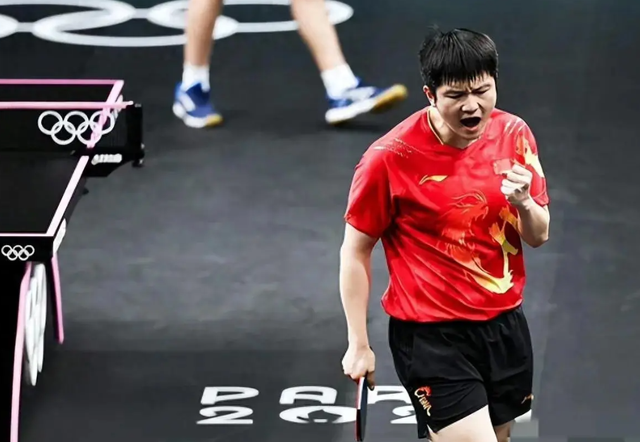 <em>荣耀</em>满载!樊振东<em>十</em>二年冠军之路:112冠铸就传奇