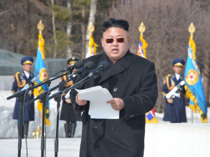 就在美国的圣诞节当天，金正恩送了特朗普一份大礼！看到这一幕，反正我已经是目瞪口