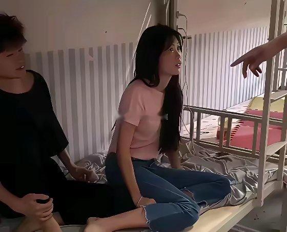 居然有男女混住的厂子？
