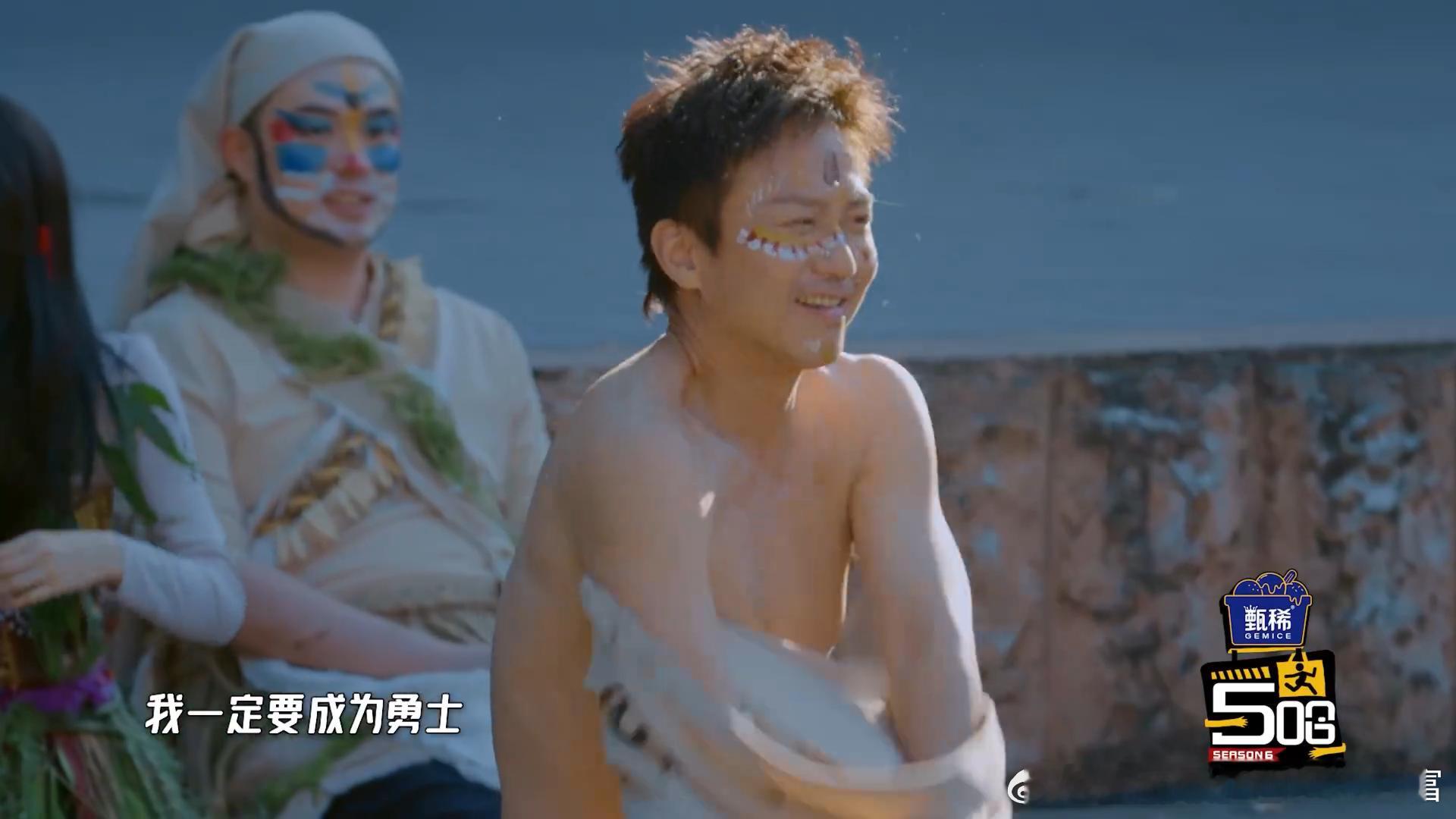 哇塞！邓超的腹肌也太绝了吧私下里减脂餐、健身一个不落，这自律性，男明星都该来抄