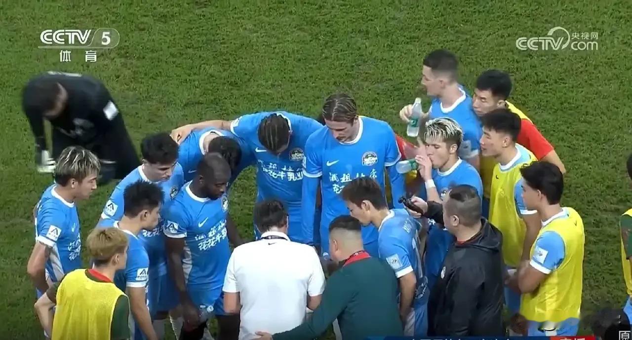 拉莫斯在河南队取得成功最大秘诀就是和外援之间能无障碍沟通，这一点南基一是万万做不