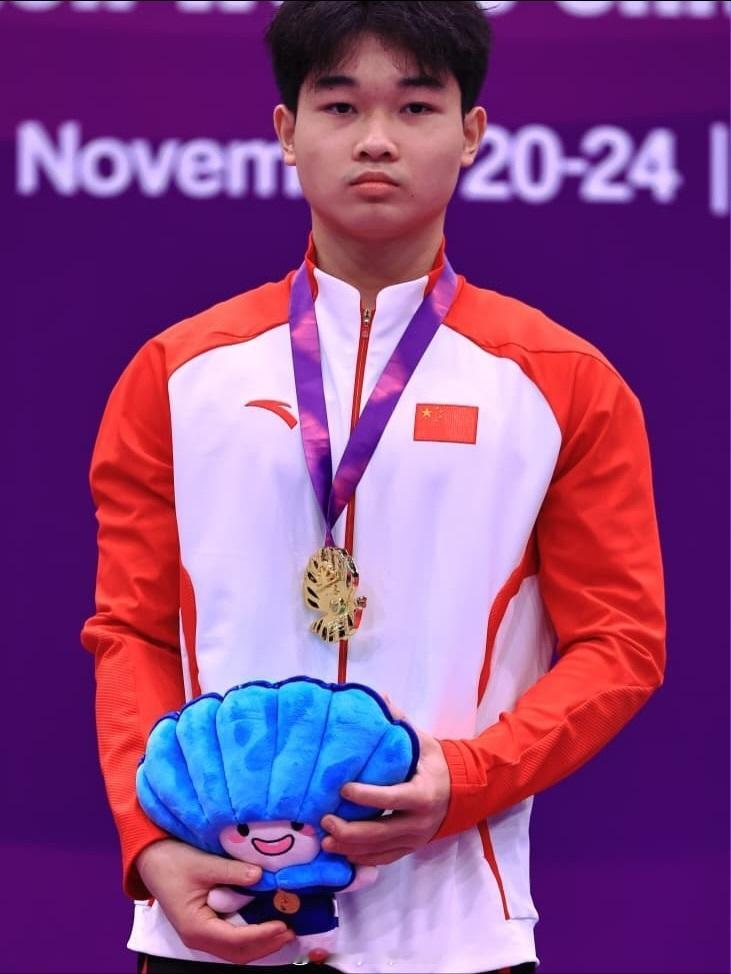 【体操世青赛杨兰斌自由操称王郑奥鞍马折桂】11月23日马尼拉，2025体操世