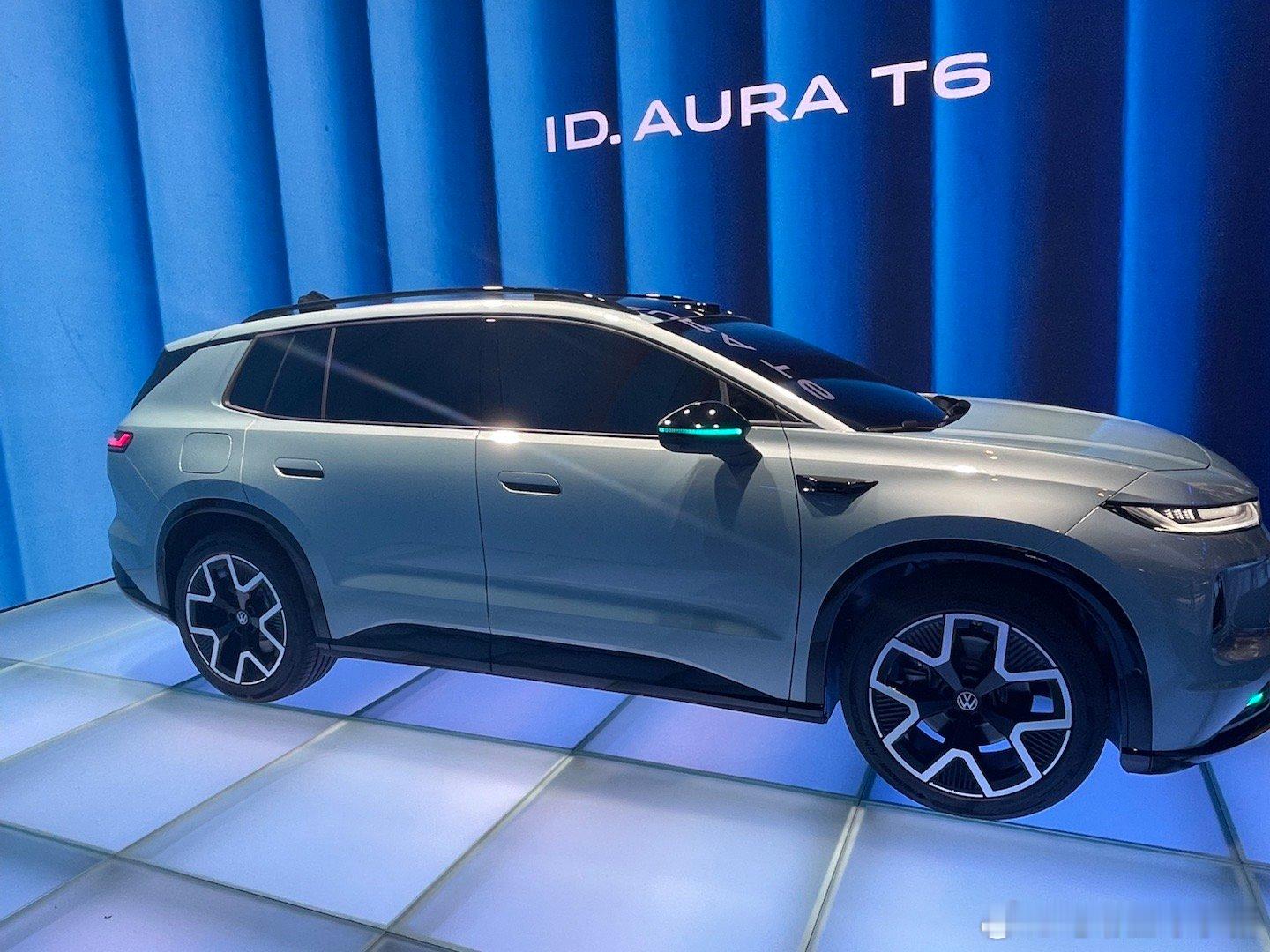 4月24日，ID.AURAT6亮相2026北京车展大众展台。新车定位纯电中型