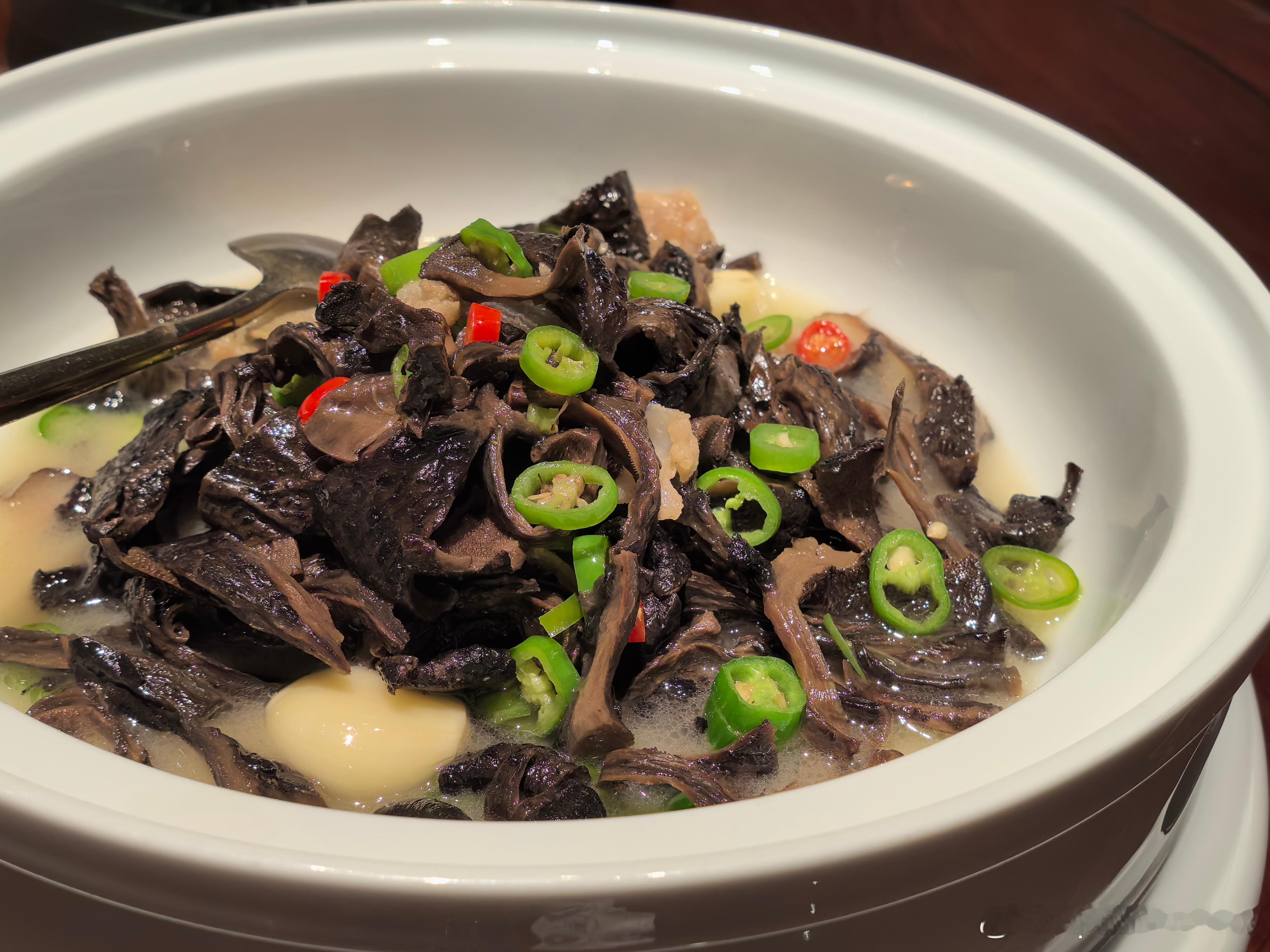 回来上了三天班，但是感觉嘴巴还留了长沙​​​