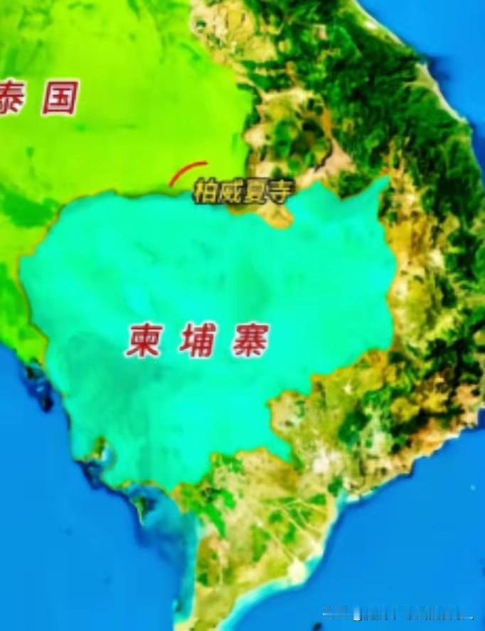 说白了，泰国现在敢这么往死里捶柬埔寨，就是看它身后没人了。放在以前，泰国哪有