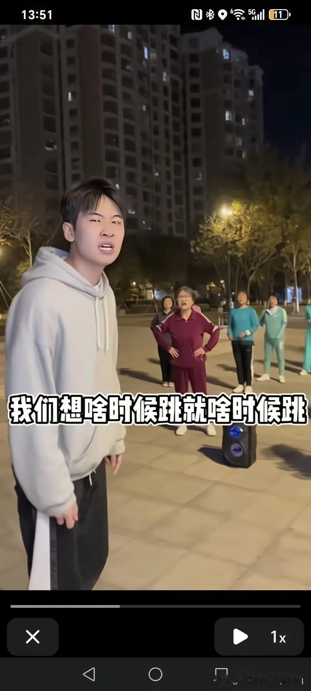 估计明眼人都能看出来，这场广场舞冲突，错的从来不是小伙子的诉求，而是大妈们的不讲