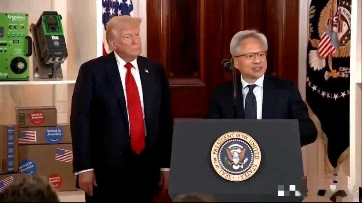 4月30日，英伟达CEO黄仁勋在白宫表示：“我们将把英伟达下一代技术，全部在美国
