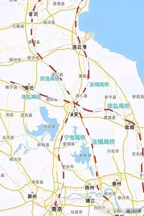 “米"字高铁网落子几何中心淮安枢纽重塑江苏时空版图在江苏省最新高铁运行图上，淮