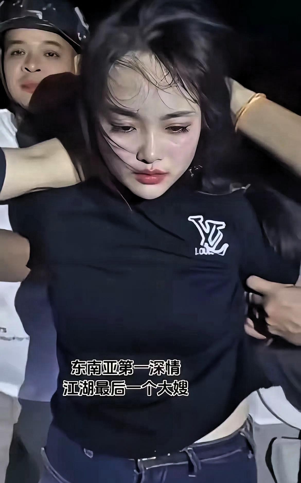 现在的人都在教你趋利避害，可柬埔寨那位劫囚的女人，偏要为情义赌上全部！谁都