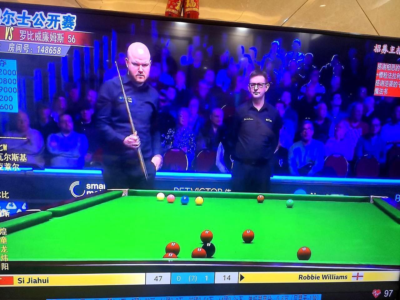 世界排名第16的斯佳辉，竟然输给了第56名，首轮出局。他开局直接0-3落后