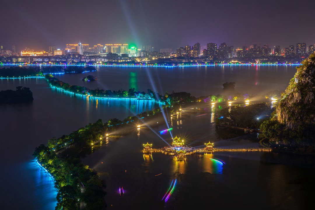 【即日起，肇庆七星岩恢复夜间免门票开放约起！】好消息！好消息！广东肇庆七星岩景区
