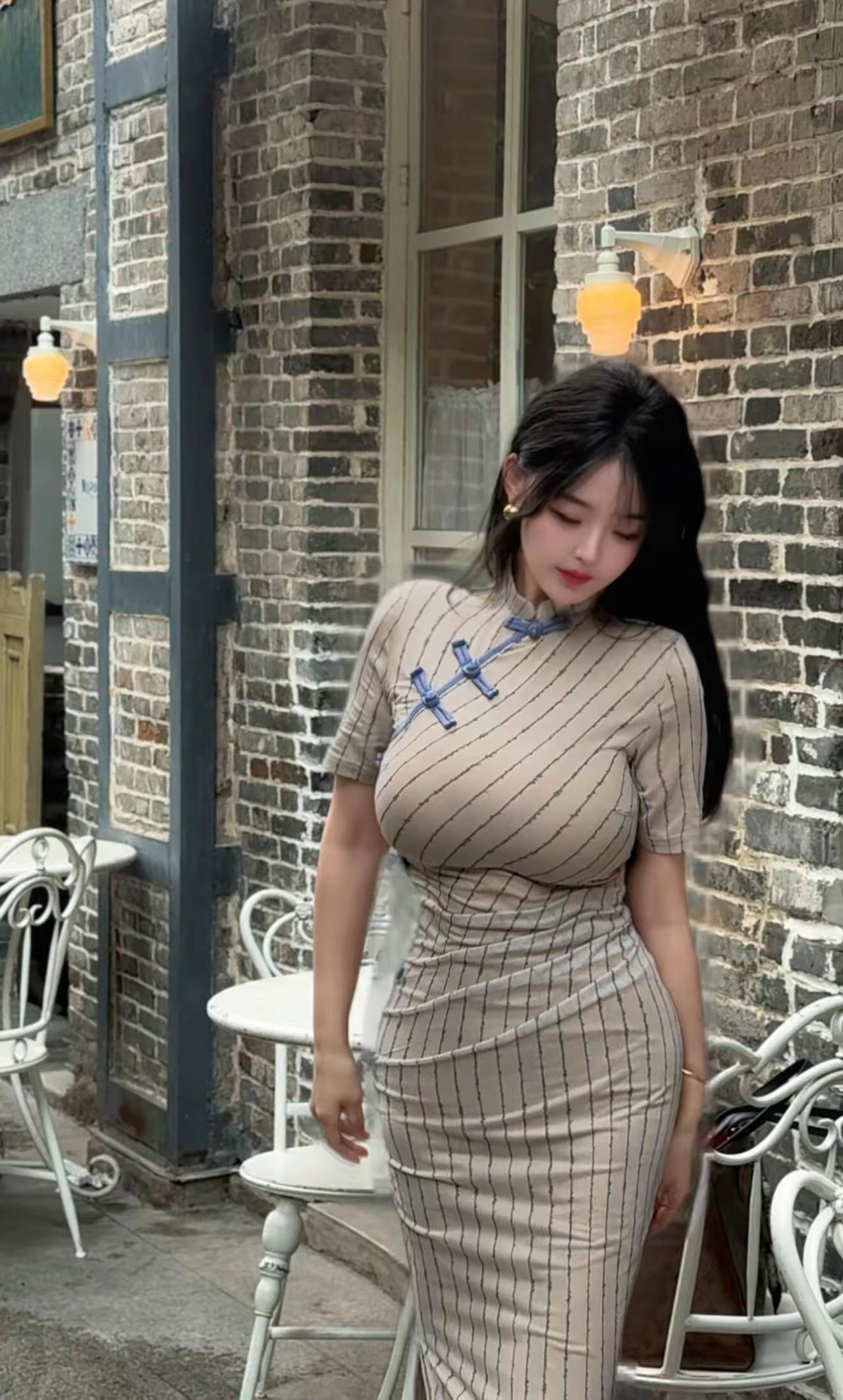 转换视角，别有洞天。多角度审视，才能更接近事物的全貌与本质。