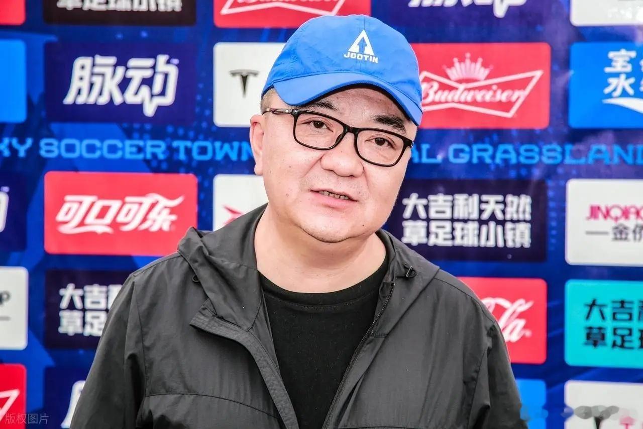 2026抖音第一奇迹！如果说2026哪个网红的涨粉速度排在前列的话，董路一定可以