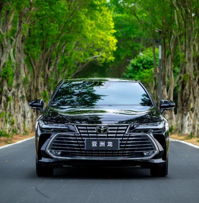 唠唠2026款丰田亚洲龙星耀版，值不值？最近2026款丰田亚洲龙星耀版上市了，
