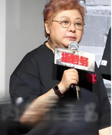 “太敢说了！”7月1日，李国庆突然发视频，一开口就震住全网，他不仅当场宣布给韩红