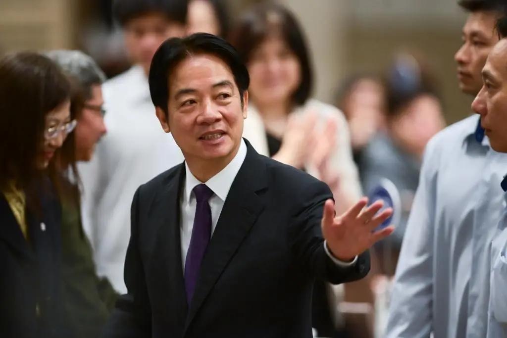 取消窜访斯威士兰后，赖清德又遭重磅打击，民进党要气冒烟了这两天，民进党受到