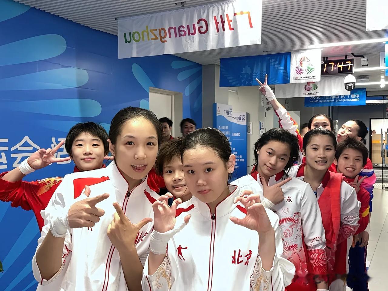 跳水天才张家齐挥别全运舞台，“三小只”时代落幕引泪目