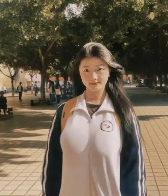 你手机里最舍不得删掉的照片是什么？