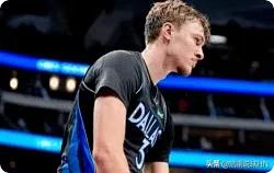 NBA新赛季前15场，最强5位新秀分别是他们！1、4号秀克尼普尔，黄蜂锋卫摇