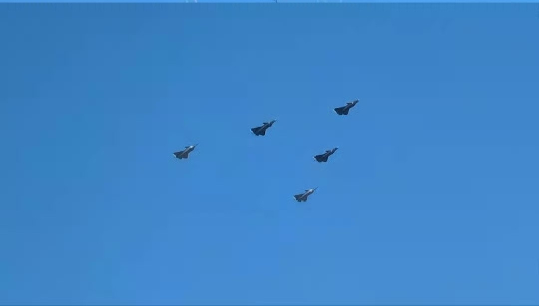 J20A已经服役，即将参加9.3阅兵[并不简单]好！加速量产，以后生产的都将是