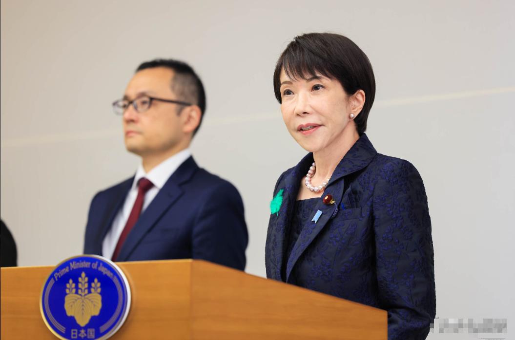 日本现在急得像热锅上的蚂蚁，想来中国谈事儿、搞交流，结果直接被拒了！ 据日本