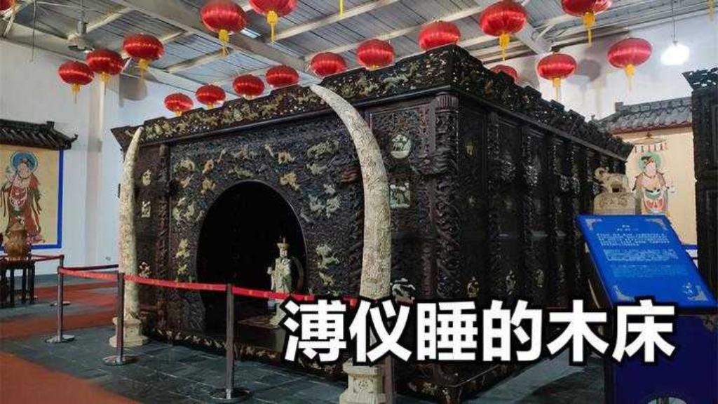 2026年7月24号11点，游戏世界精彩纷呈。先说彩票游戏，快乐8第26195期