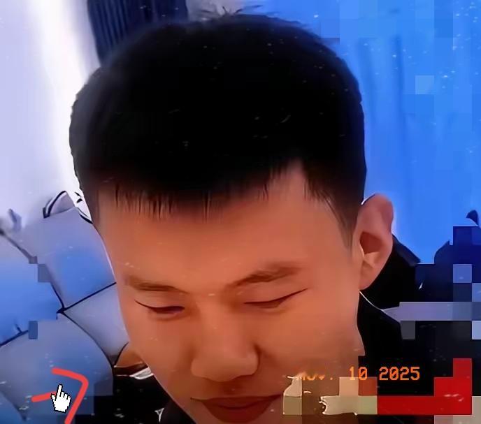 “方位正确，继续前进！”这是25岁海军陆战队士兵谢丛欣在人世间的最后一句话，他