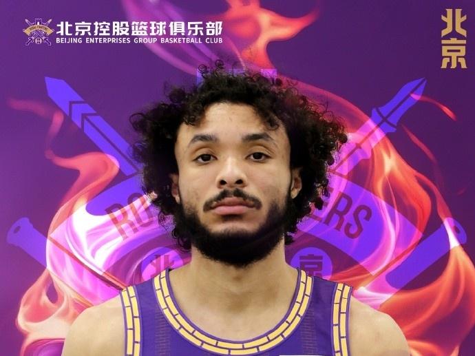 CBA最新消息：据BTV记者@勇方方发文谈到了北控男篮球员豪斯：真是个高级货，他