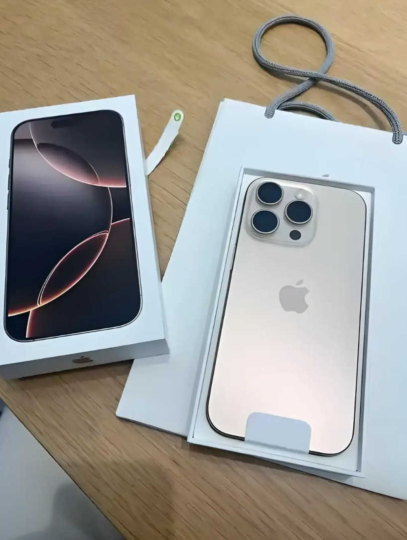 5月那会，库克清了波库存，把iPhone16Pro干到了5字头，当时很多人都咬