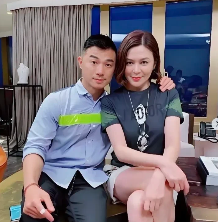 这个小伙子，可以跟朋友炫一辈子了吧。