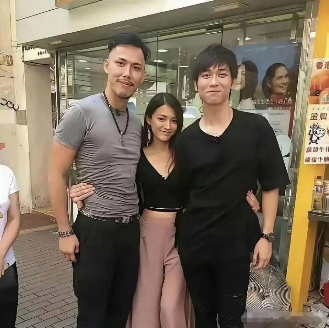 正面是疑惑，后面是答案，太有意思了吧