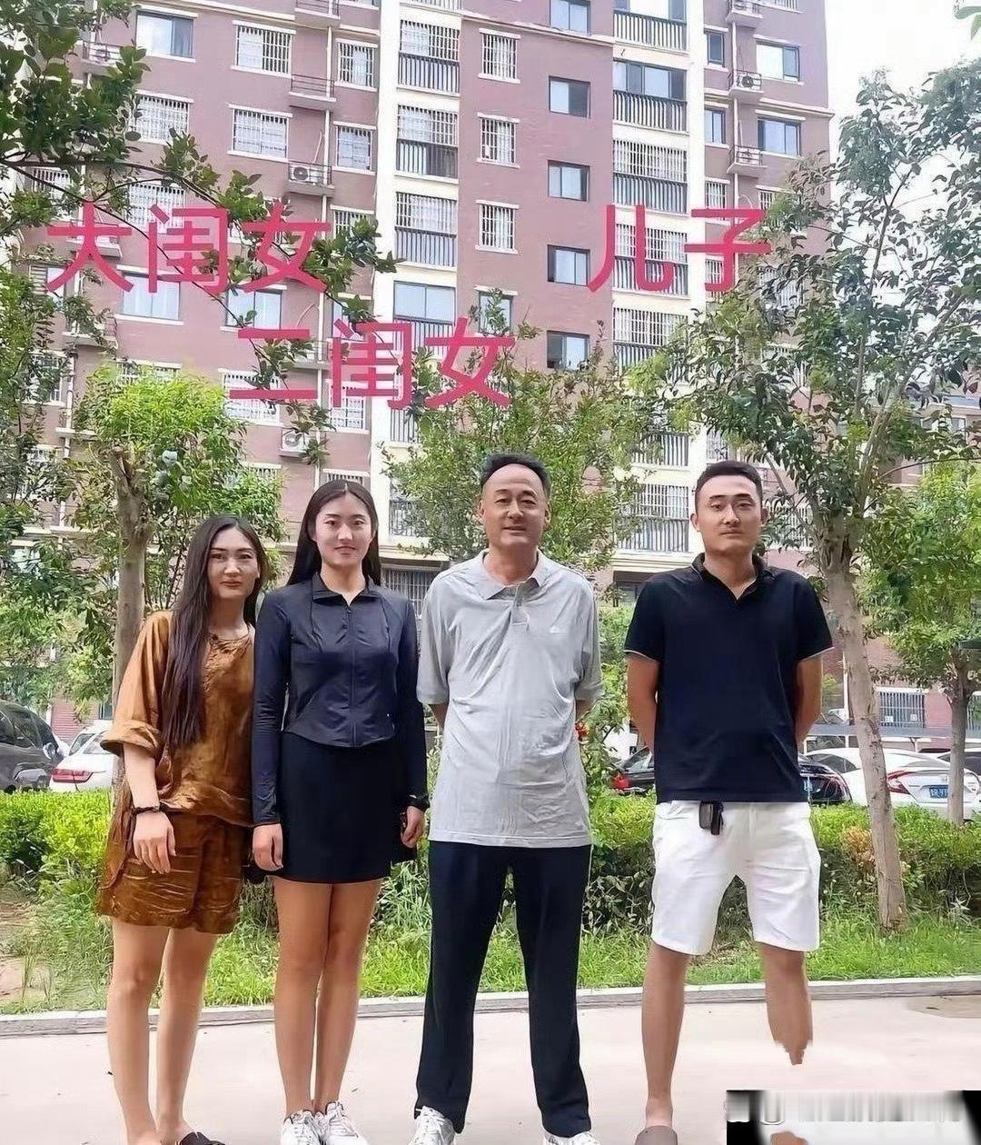 在绝对美貌跟前，脸大脸小根本不算啥