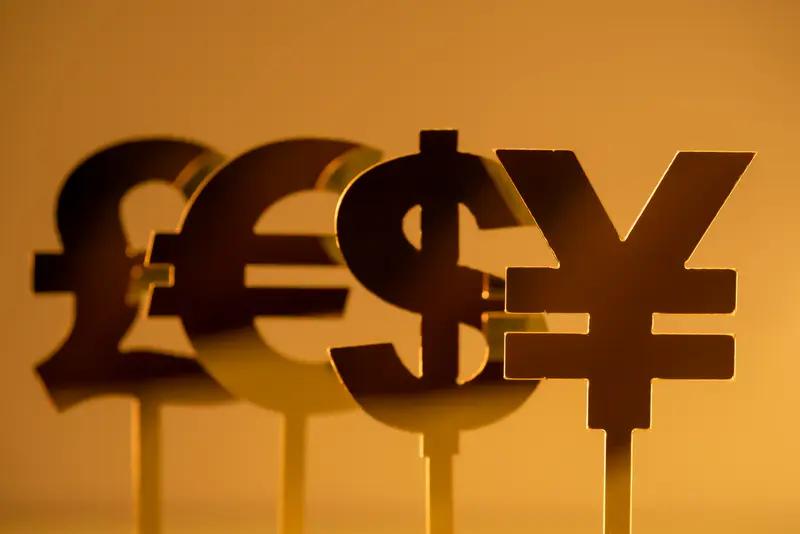 人民币在国际交易中的使用率确实是去美元化的关键指标。SWIFT统计显示，2022