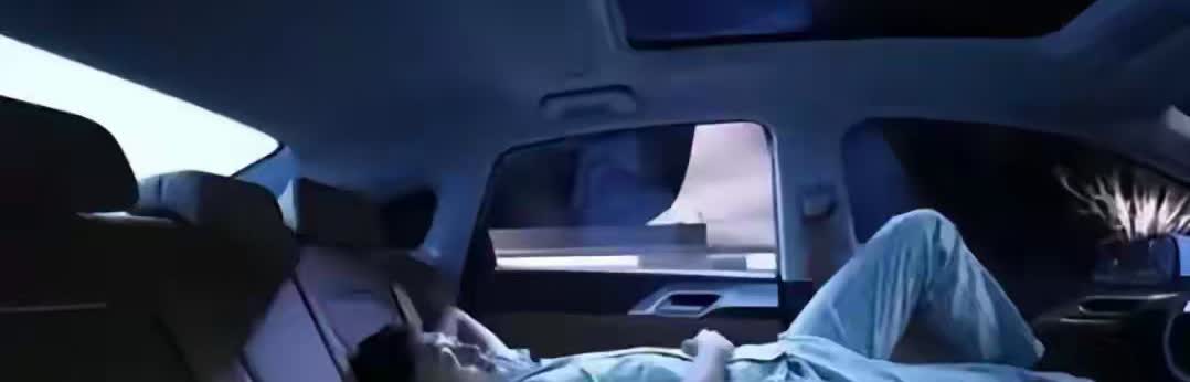 听我一句劝，自驾游想睡在车里，你必须要做好以下几个准备。1.第一、必须要