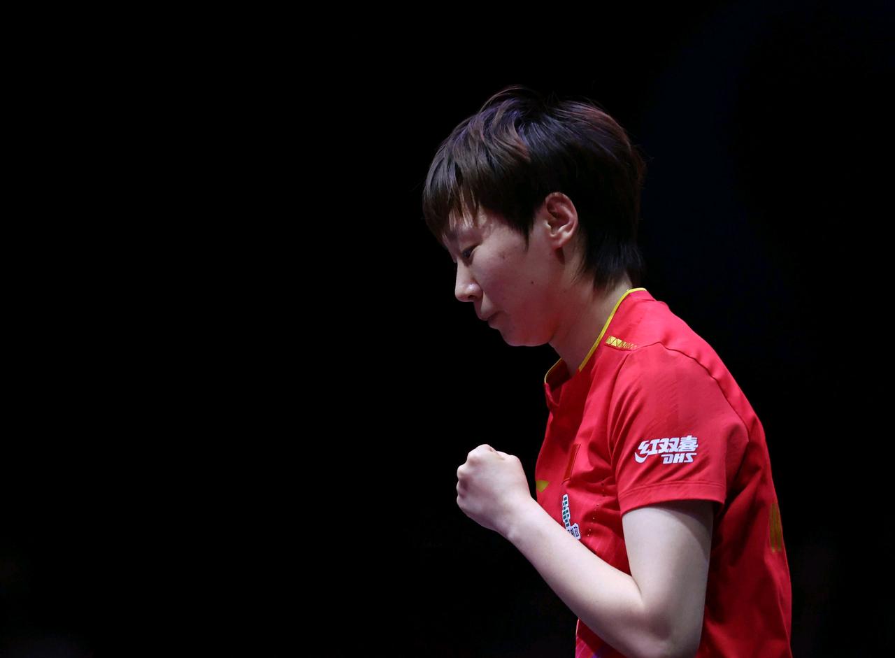 现在的王曼昱：有3个口碑越来越好，第一个是低调，曼昱的性格不喜欢高调，不爱多说