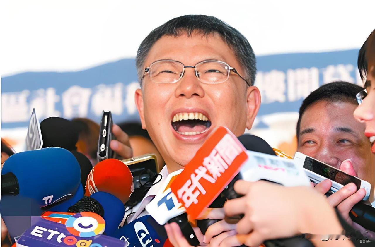 铁杆小草反叛?出面痛斥柯文哲贪婪至极,引留言区一片激战!这名露脸的Threads