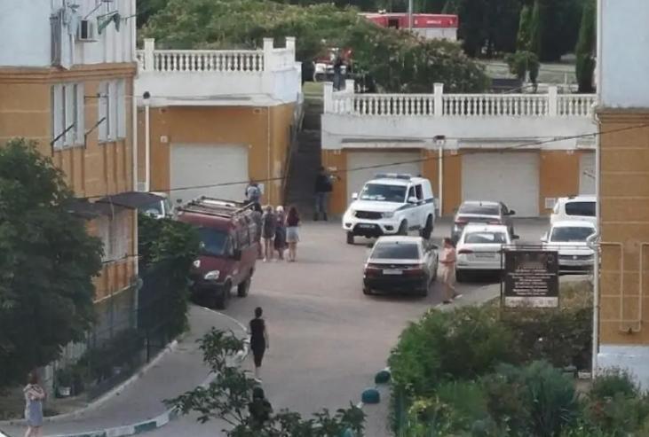 12年前投降的乌克兰海军军官，被俄罗斯反战女青年炸死俄罗斯媒体证实，就在今