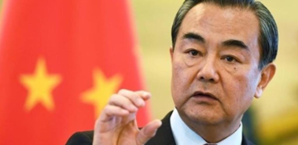 中方准备迎战，美逼中国缴罚金，开口价就是1750亿，王毅反将一军！美国这回是真不