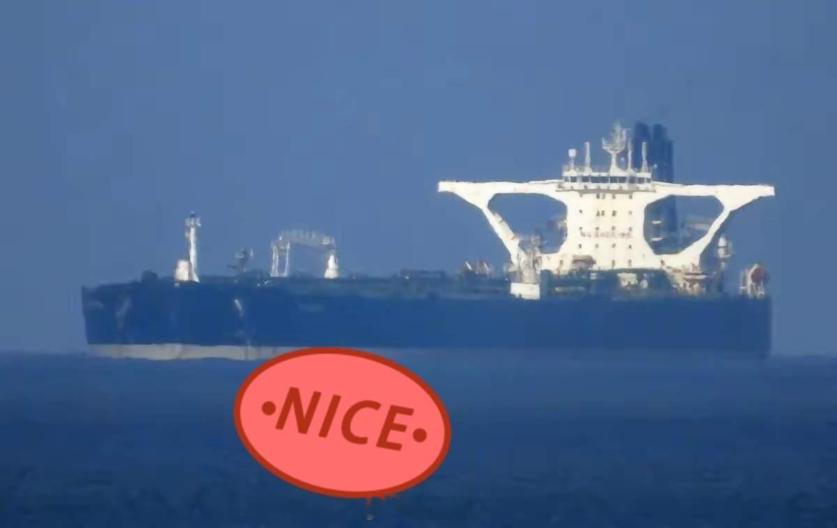 美国是真的拼！为了把“贝拉1号”油轮彻底拦截下来，第5天了，依旧穷追不舍，这次居