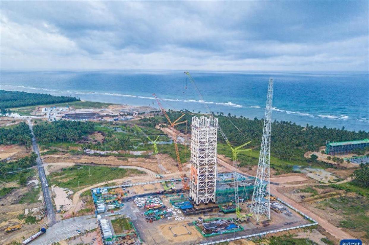 火箭发射场也能像下饺子这么建？中国从基建狂魔到航天狂魔，西方彻底破防！欧美航