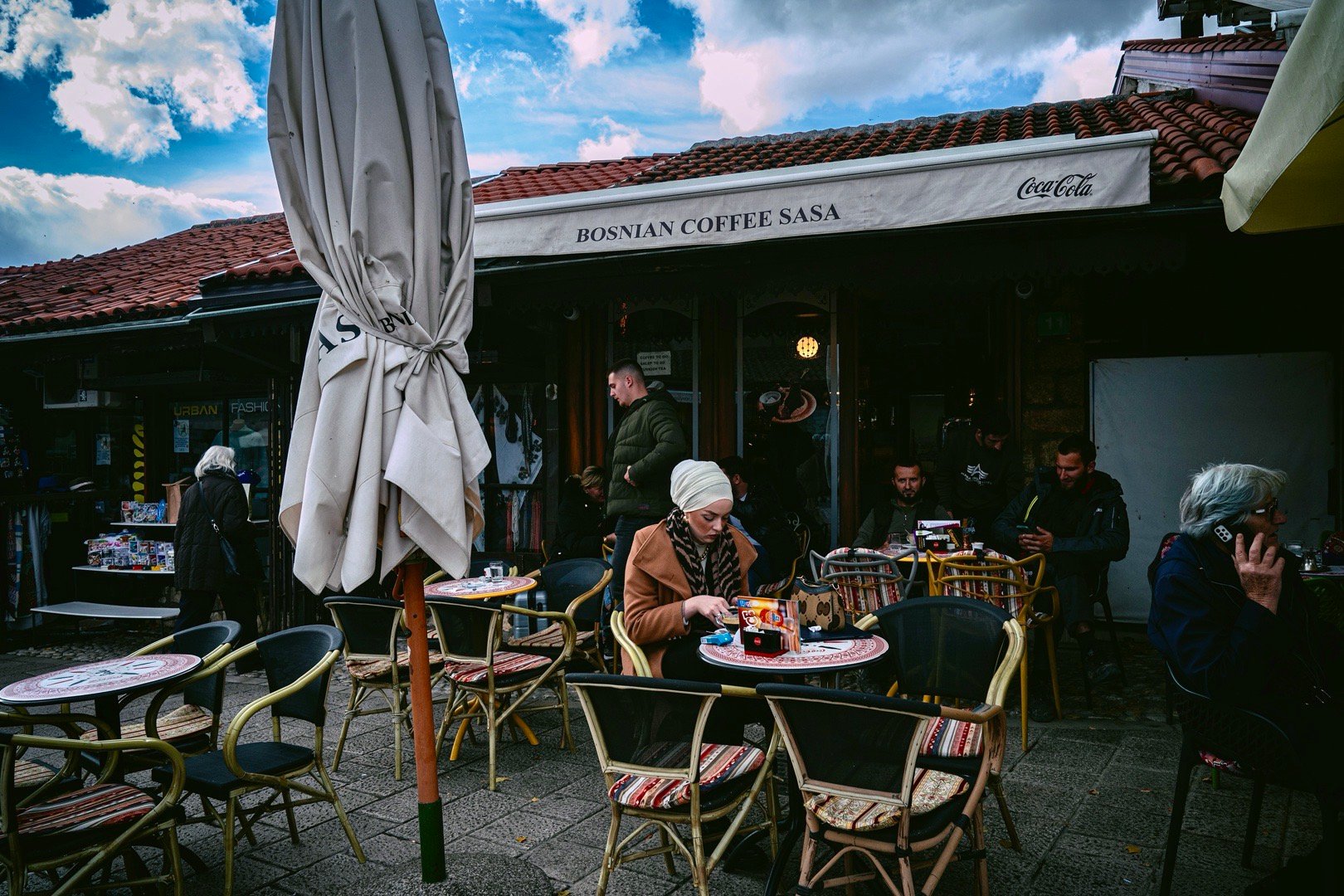 喜欢这个阴郁的城市.萨拉热窝