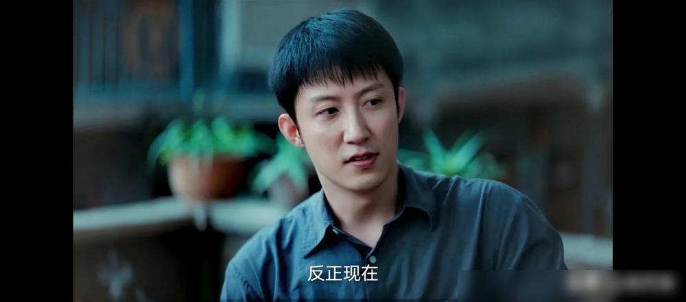 十几年前，青岛但凡有点钱的人，挤破头想住进去的地方。现在呢？说真的我到现在还