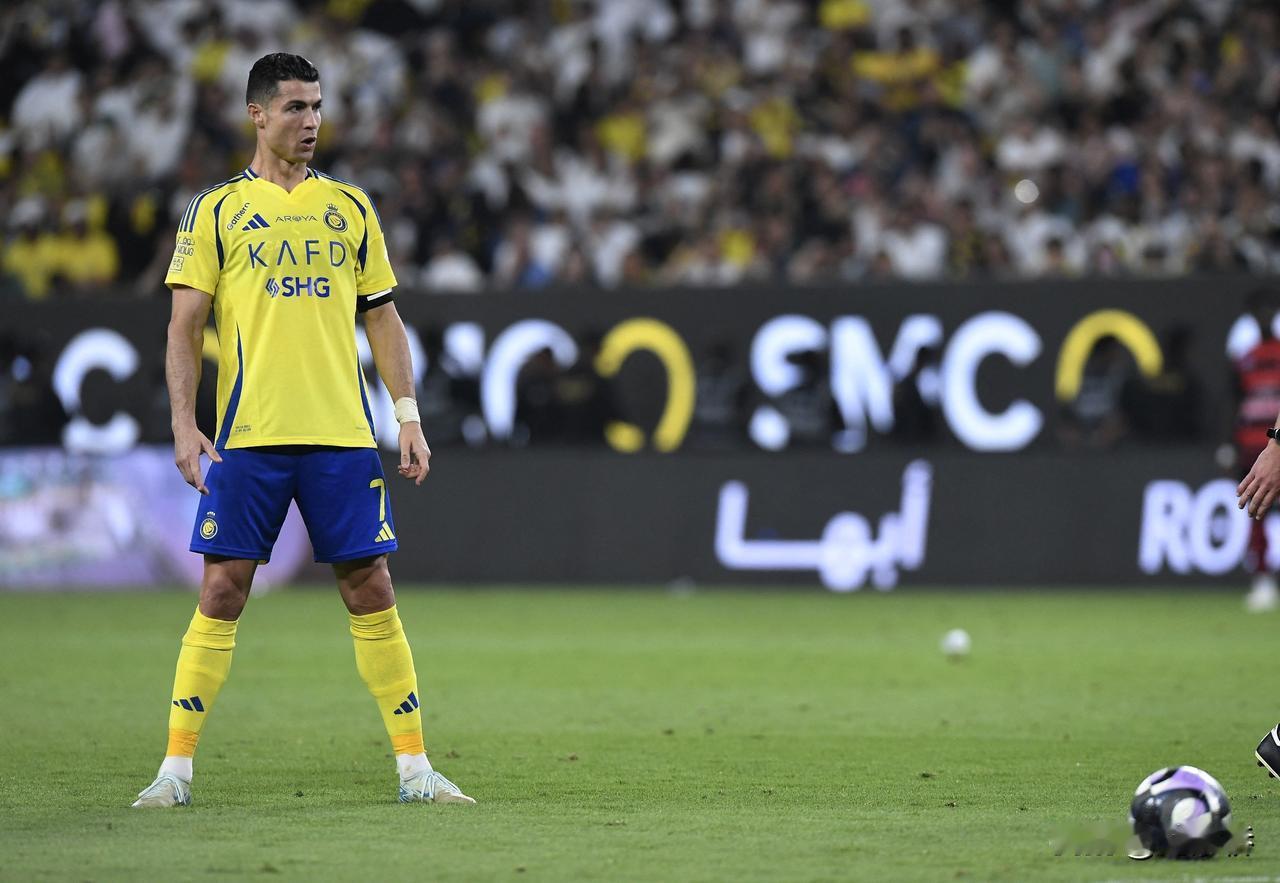 C罗为菲利克斯送助攻！今晨，亚冠二级联赛第6轮，利雅得胜利主场5:1大胜扎瓦