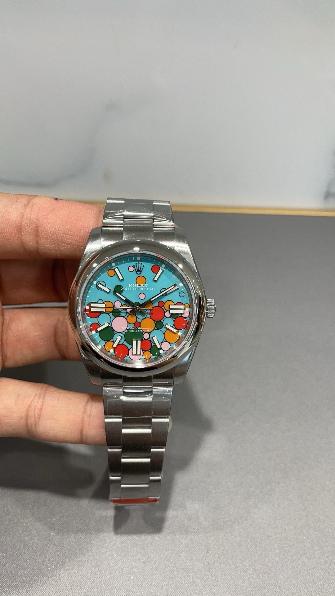 时间的经典印记：劳力士蚝式恒动气球腕表在钟表的世界里，很少有名字能像“劳力士”一样，仅凭三个字就唤起