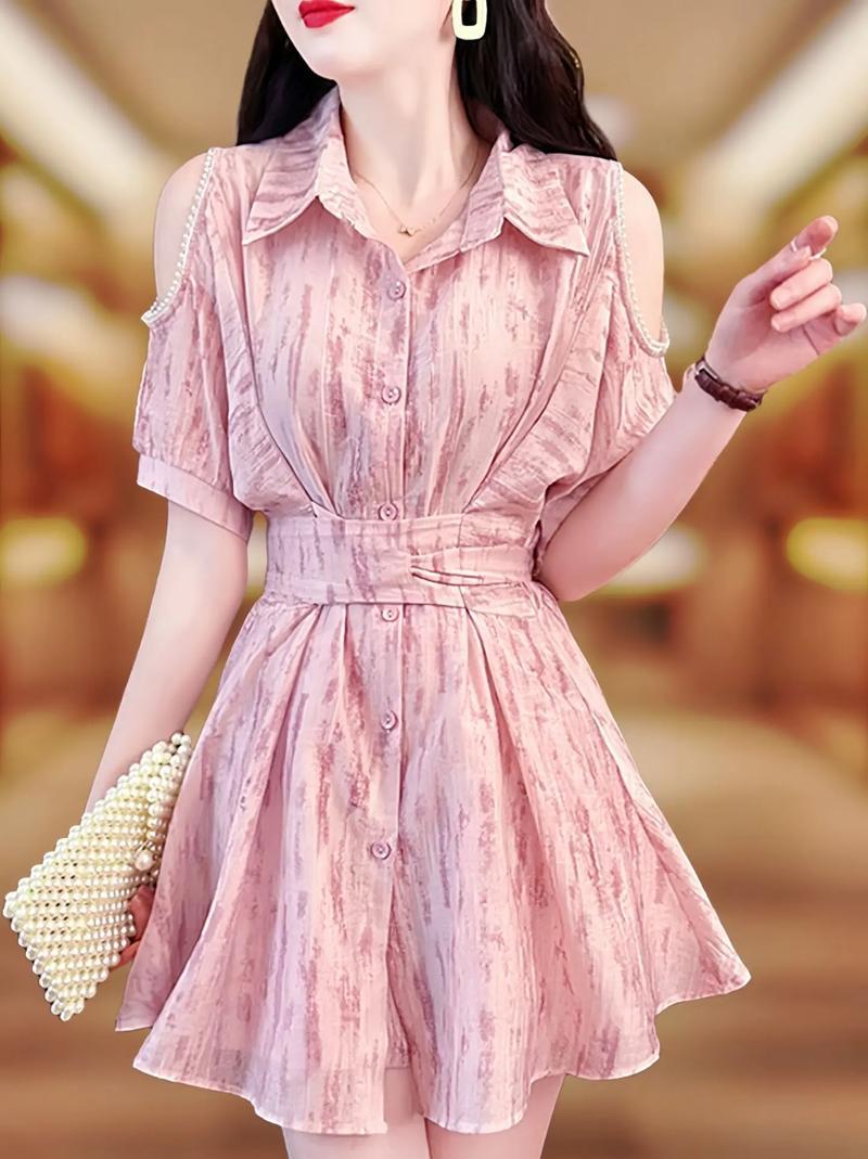 买衣服的诀窍你知道吗？买衣服时，可别买什么就收什么。给你分享个秘诀，照着做，