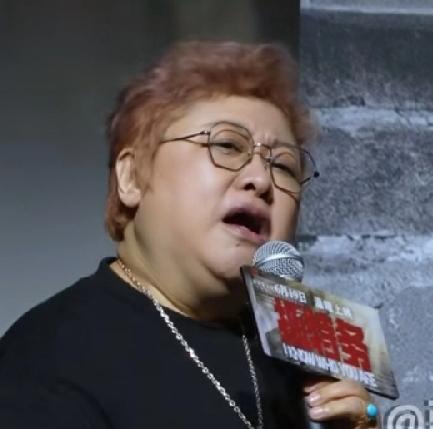 韩红走个面走瘸了！抓特务上映第5天，票房一路走低，这2天都是500万多，还不如已