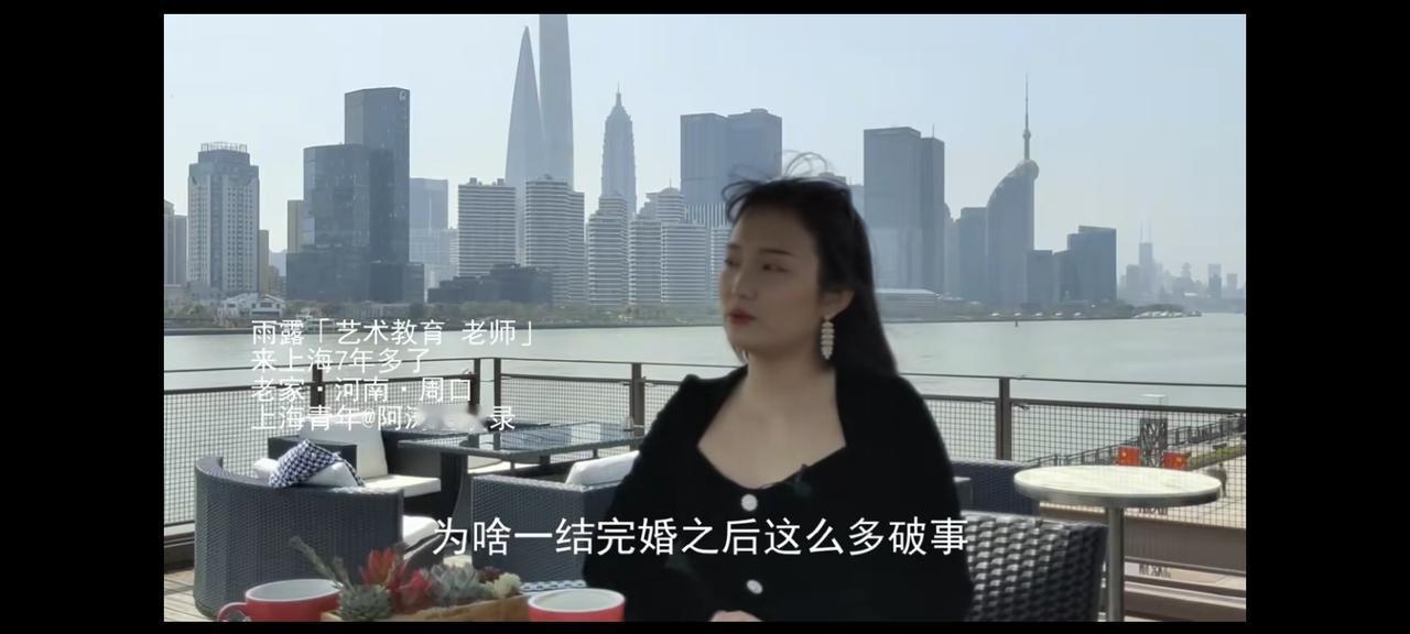 男女单身最大的区别。男的单身开心也罢，不开心也罢，主动也罢，被动也罢，好像不会