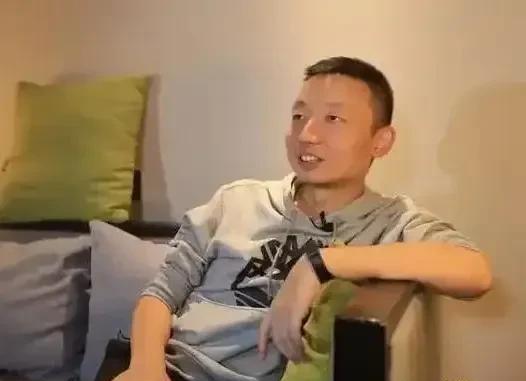 说出“各回各家，各找各妈”这句话，其实就已经把曾经的母子情割裂了！这句决